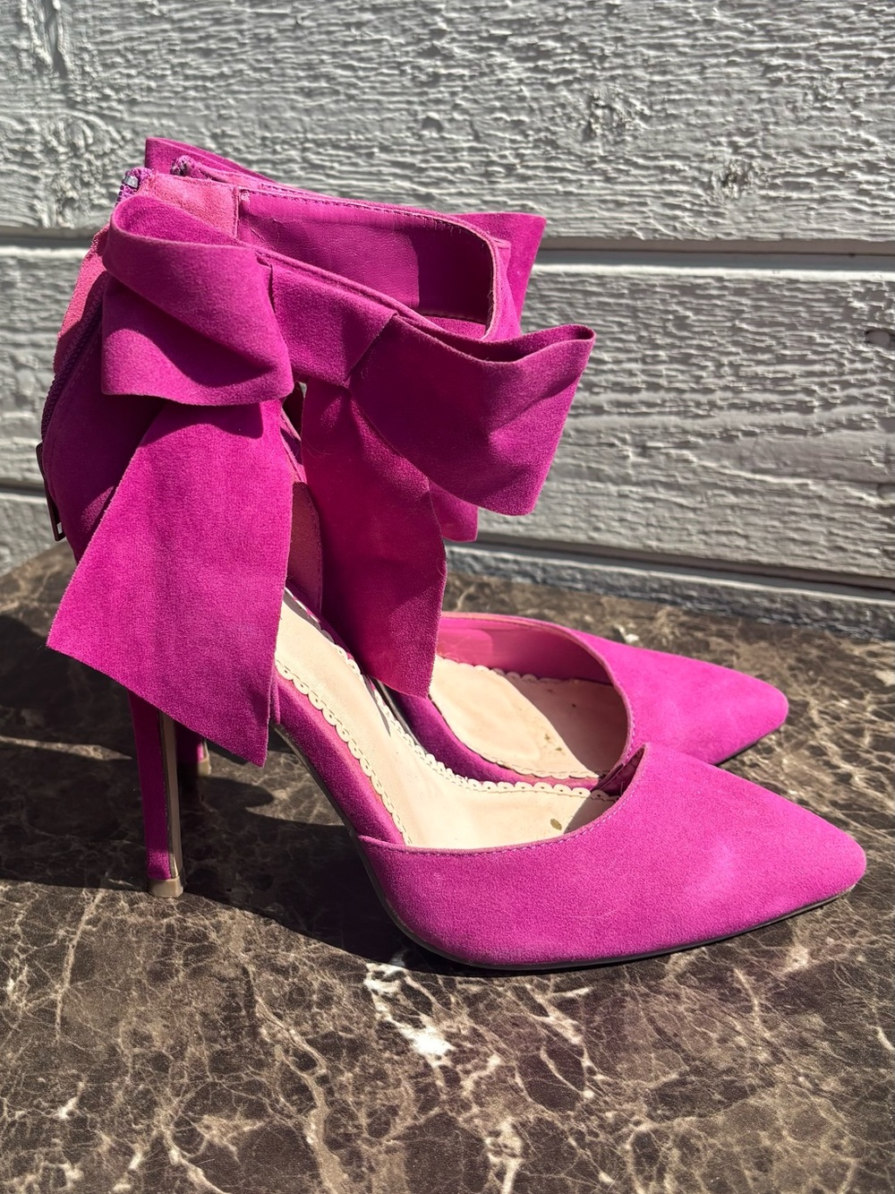Shoedazzle Madison Mayala bow heels